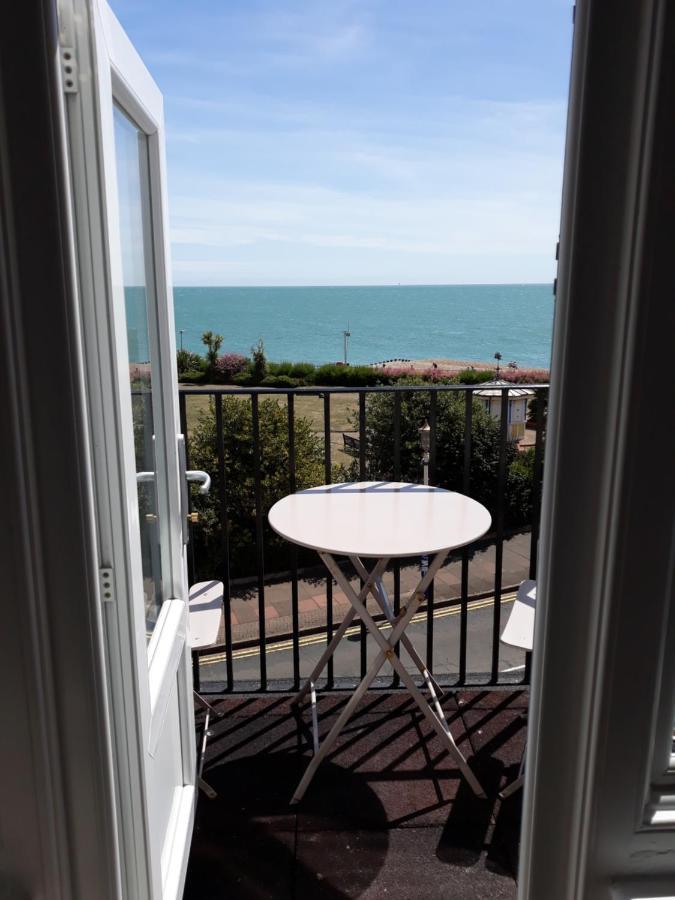 Breakers Bed And Breakfast Eastbourne Luaran gambar