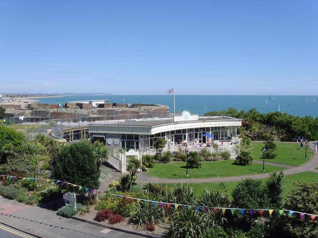 Breakers Bed And Breakfast Eastbourne Luaran gambar